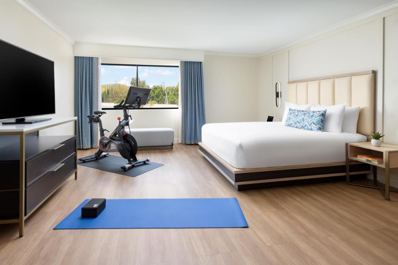 The Anza-A Calabasas Hotel מראה חיצוני תמונה
